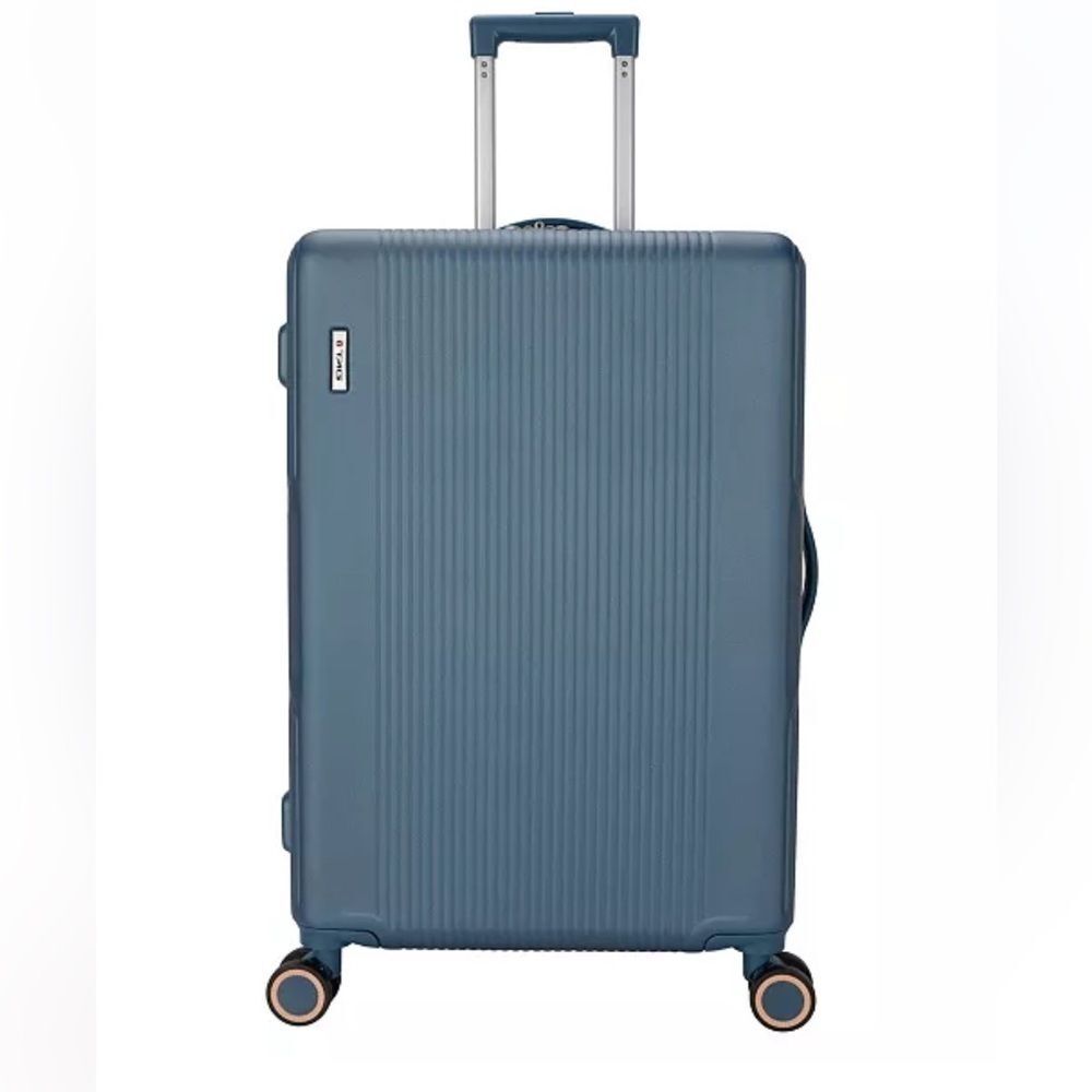 Tag Gateway Piece Hard side Spinner 20“ Luggage suitcase $439